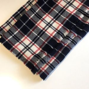 Franco Ferrari 100% Wool Tartan Scarf